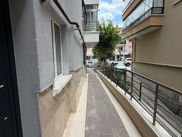 ANKARA ÇEVRELİ CADDESİNDE MERKEZİ KONUM 2+1 SATILIK DAİRE - Görsel 18