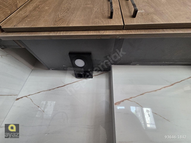 BANDIRMA YENİ MAHALLEDE 2+1 ARA KAT SATILIK DAİRE - Görsel 10