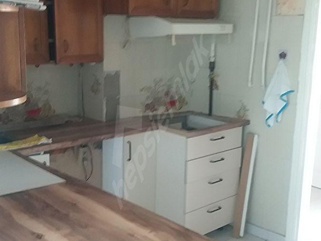 TÜRKİŞ BLOKLARI 2+L SALON 3.KAT YAPILI KİRALIK DAİRE - Görsel 9