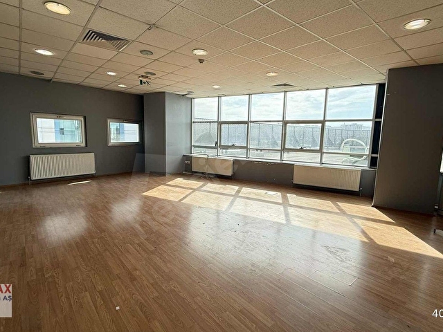 Basın Ekspres Üzerinde Plazada Tam Kat 1000 M2 Kiralık Ofis - Görsel 19