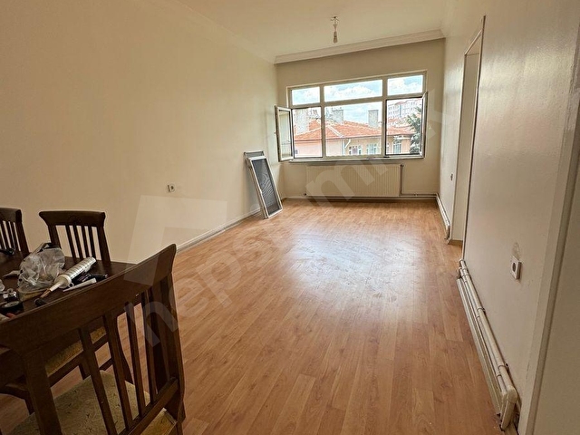 ABİDİNPAŞA MÜNZEVILER CADDESÜNDE 3+1 DAİRE - Görsel 7