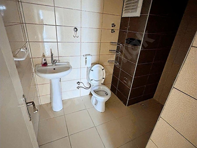 GENÇ EMLAKTAN CADDEYE YAKIN GENİŞ BAKIMLI 2+1 DAİRE - Görsel 13