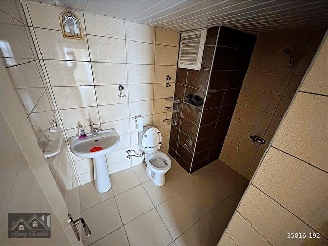 GENÇ EMLAKTAN CADDEYE YAKIN GENİŞ BAKIMLI 2+1 DAİRE - Görsel 11