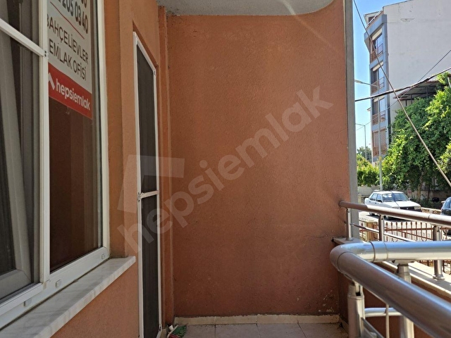 ATATÜRK İLKOKULUNUN ARKASINDA SATILIK 2+1 GENİŞ DAİRE - Görsel 10
