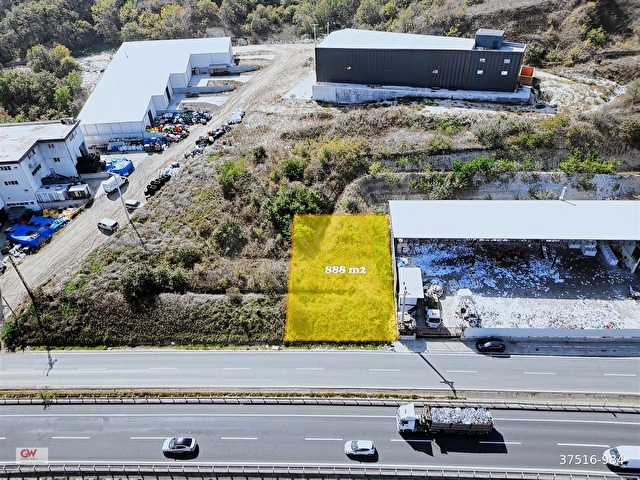TEKİRDAĞ ÇERKEKZÖY VELİKÖYDE SATILIK TİCARİ ARSA 888m²