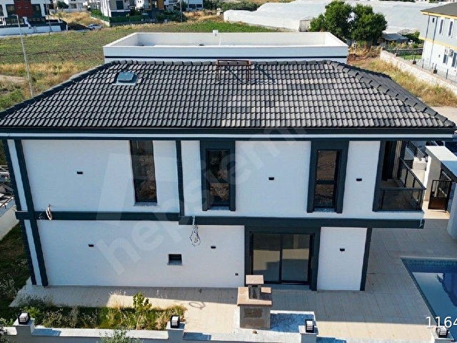 Didim Sağturda Denize Yakın Havuzlu Tek Müstakil Villa - Görsel 3