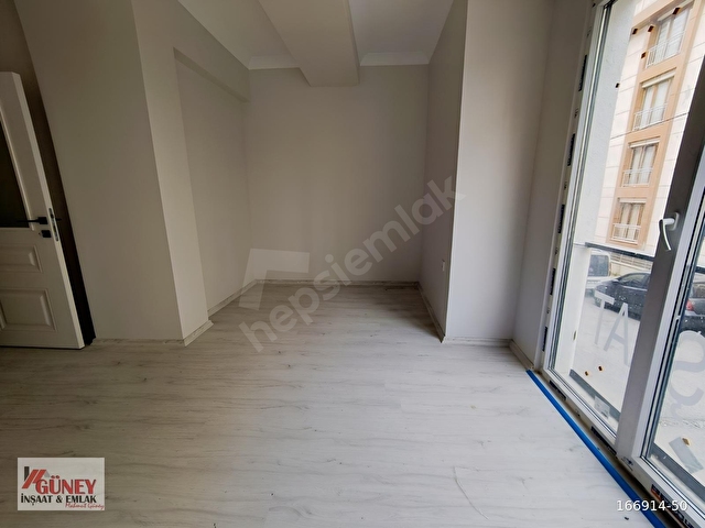 GÜNEYDEN SIFIR ARA KAT AYRI MUTFAKLTAPU HARCI YOK 2+1.80M2 DAİRE - Görsel 6