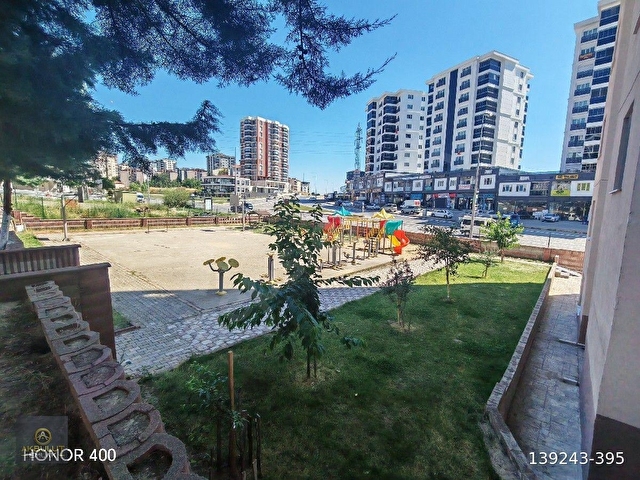 AKBULUT GAYRİMENKULDEN FATİH MAHALLESİNDE AÇİK HAVUZLU OTOPARKLI KİRALIK 3+1 DAİRE - Görsel 8