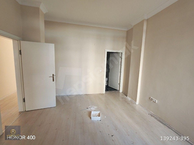 AKBULUT GAYRİMENKULDEN FATİH MAHALLESİNDE AÇİK HAVUZLU OTOPARKLI KİRALIK 3+1 DAİRE - Görsel 24