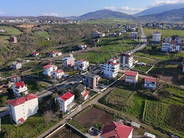 YALI GAYRİMENKUL|ÇATALÇAMDA CADDEYE CEPHE MÜSTAKİL EV VE ARSASI - Görsel 9