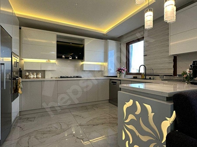 MEZİTLİDE DENİZİN İÇİNDE AKILLI BİNA SİSTEM ULTRA LÜX 265 M2 4+1 - Görsel 14
