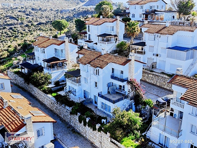 Bodrum Milas Güllükte Panoramik Deniz Manzaralı Triplex Villa - Görsel 2