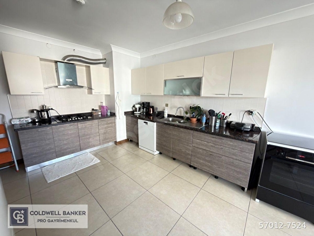 YAŞAMKENT SARDUNYA EVLERİNDE 200M2 4+1 KİRALIK DAİRE - Görsel 8