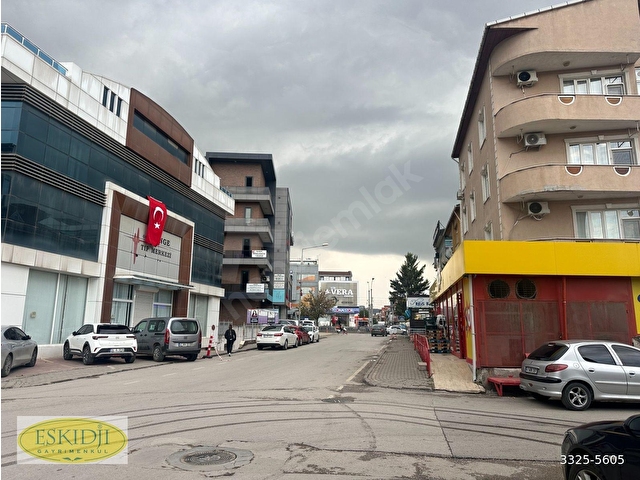 ESKİDJİde YENİŞEHİR MAH. KURUMSAL NOKTADA 320M2 ARSA VE BİNA - Görsel 6