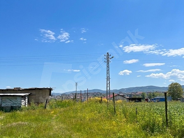 Ferizli Kemalpaşada 2.5 Dönüm Arsa Üzerinde 140 m² Müstakil Ev - Görsel 3