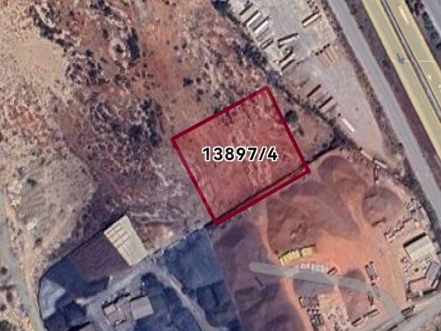 MERSİN LİMANI &OTOBAN BAĞLANTI YOLUNDA SATILIK 6200M2 DEPOLAMA - Görsel 2