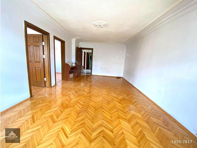 UZMAN EMLAKDAN YUNUSEMRE CADDE YAKINI KATTA YAPILI 3+1 DAİRE - Görsel 6