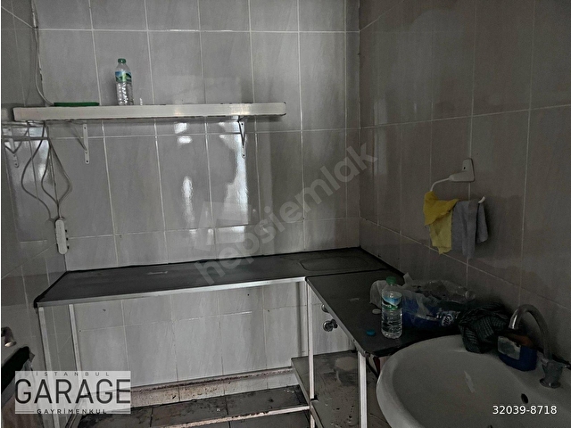 Çağlayan Park sokakta geniş cephe 1. kat showroom Ofis - Görsel 7