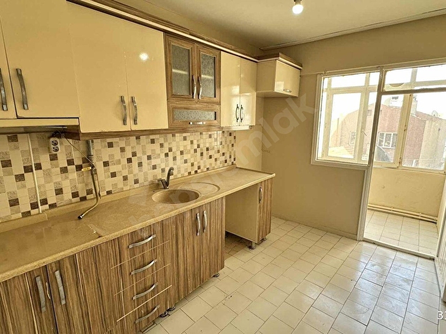 CEMALİYE MAH. KAPALI PAZAR YANI 2+1 110 m2 SATILIK DAİRE - Görsel 4