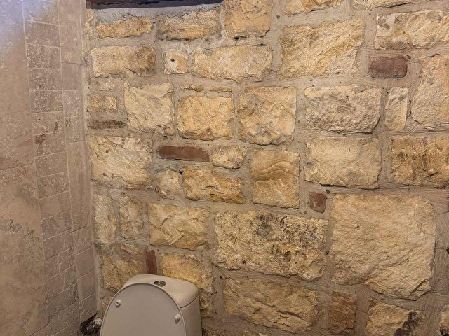 Deniz Manzaralı 850 m² Arsa İçinde Eşyalı Taş Ev - Görsel 28