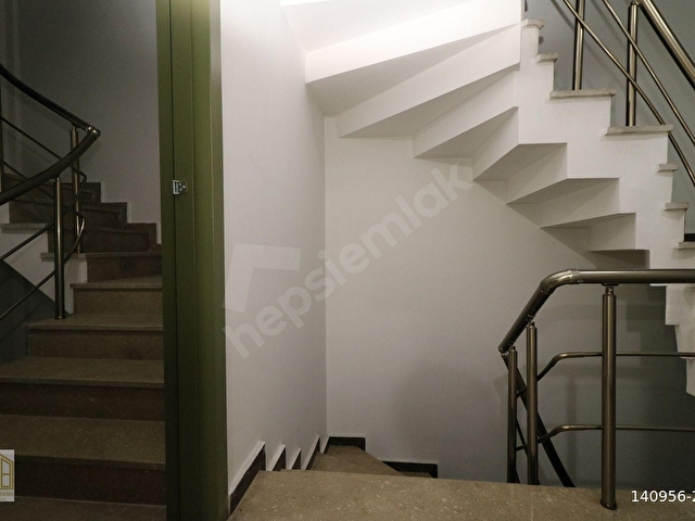 ŞİŞLİ MERKEZ 2+1 KONUT-OFİSE UYGUN 8 YAŞINDA BOŞ TAŞINMAYA HAZIR - Görsel 25