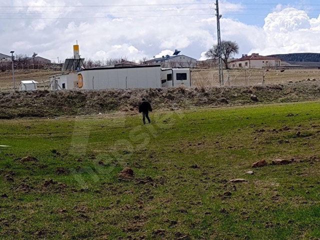 TALAS MENGÜCEK MAH. YATIRIMLIK 5077M2 SATILIK TARLA - Görsel 9