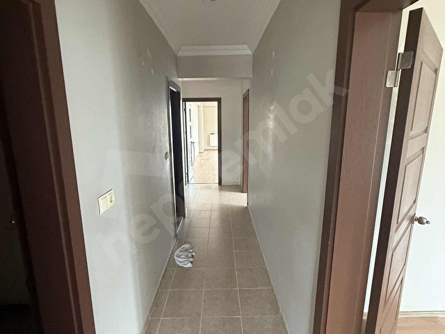 ÇUKURÇAYIRDA SATILIK GÜZEL GENİŞ 3+1 DAİRE - Görsel 6