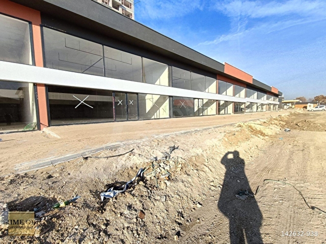 ETLİK CADDESİNE YÜZ METRE MESAFEDE 300 M2 SATILIK DÜKKAN - Görsel 7