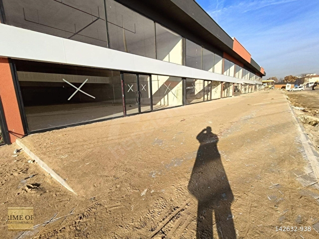 ETLİK CADDESİNE YÜZ METRE MESAFEDE 300 M2 SATILIK DÜKKAN - Görsel 6
