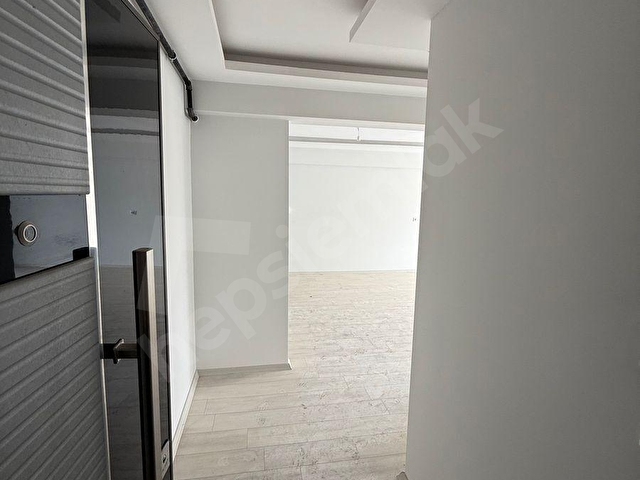 EYPO GAYRİMENKULDEN HÜKÜMET KONAĞI KAYMAKAMLIK ARKADI SATILIK OFİS‼️ - Görsel 2