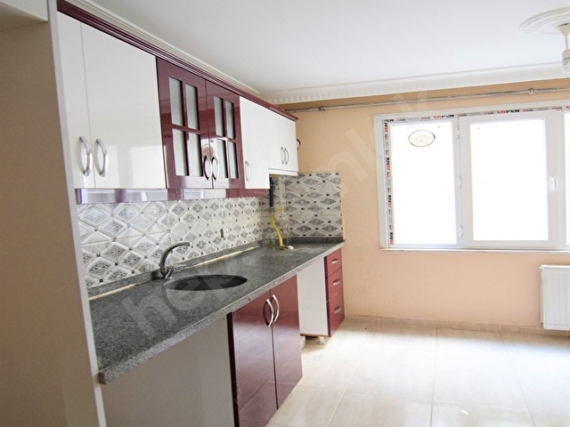ESENYURT KIRAÇ BATTALGAZİ DA KİRALIK 2+1 DAİRE - Görsel 2