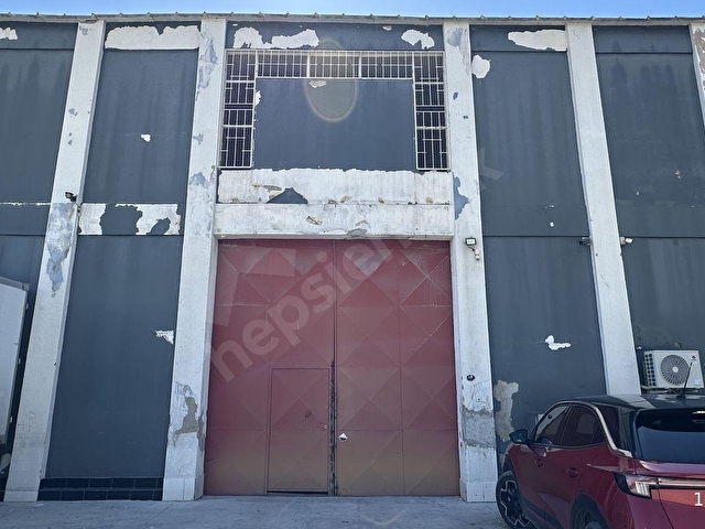 IŞIKKENTTE OTOBAN CEPHELİ 260M2 İKİ ODALI OFİS KİRALIK DEPO