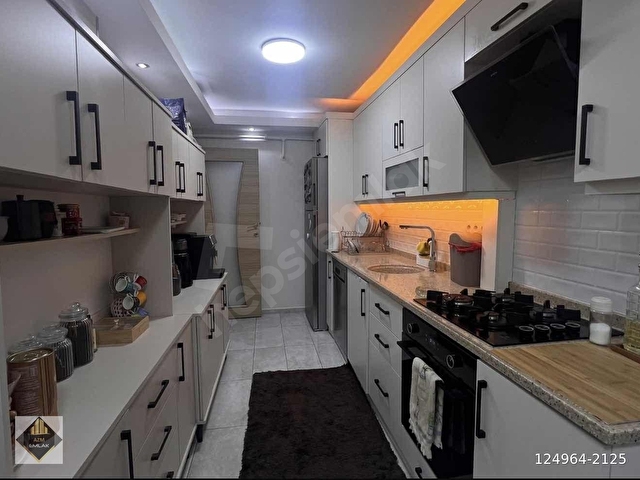 İZMİRSPOR METRO YAKINI 3+1 ARAKAT FUL YAPILI DAİRE - Görsel 10