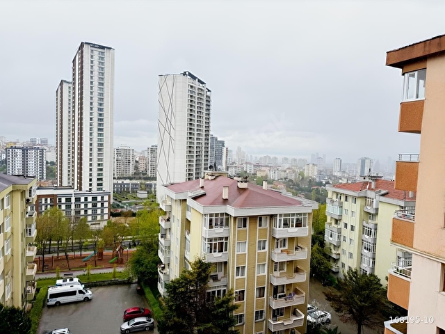 OKSİJEN DEPOSU UĞURMUCU da MUHTEŞEM MANZARALI SİTE İÇİNDE 3+1 - Görsel 18