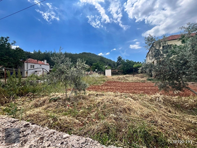 SATILIK YATAĞAN / KOZAĞAÇ MAH. 1500 M2 ARSA İÇİNDE MÜSTAKİL EV - Görsel 11