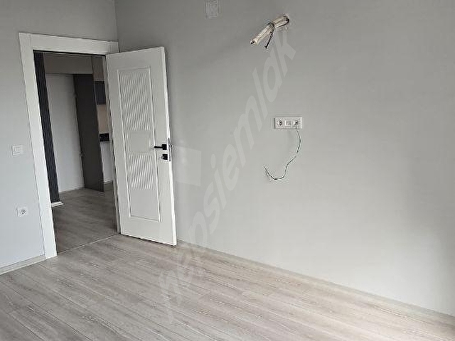 Selay dan Lüks Site İçinde 1+1 Satılık 0 Daire Araç Takaslı - Görsel 8