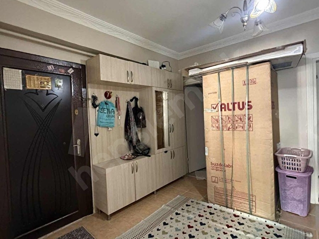 GÜÇLENDİRİLMİŞ BİNA METROYA 5 DK MERKEZİ KONUM 100 m² NET - Görsel 3