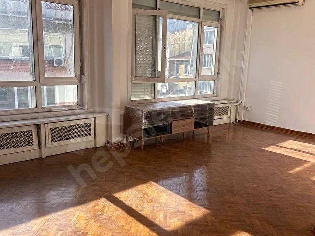 Şakayık Sokakta Kiralık 2+1 | Aydınlık Temiz Arakat