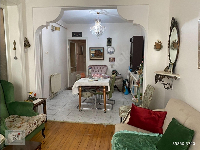 DESTAN-016 ÇAPA-TRAMVAY-YAN-SOKAĞINDA-2-ODA-1-SALON-85m2-KOMBİLİ-45-YILLIK-BİNADAN-TEMİZ-DAİRE-AÇIKL - Görsel 19