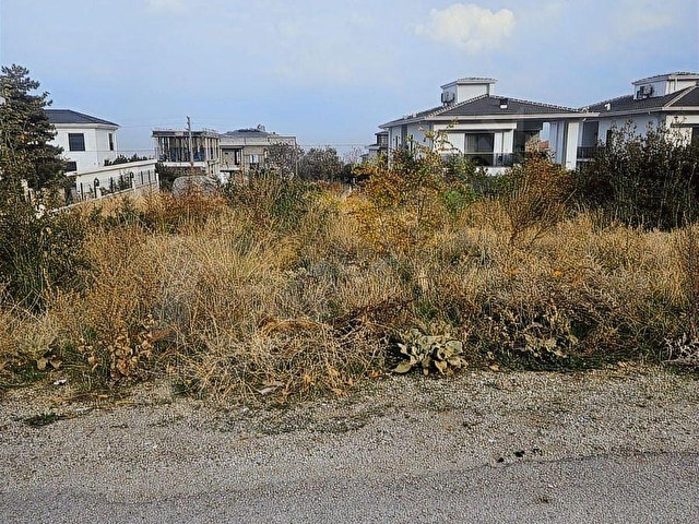 AYŞAHTAN BAŞKARCIDA HARİKA KONUMDA SATILIK 624M2 VİLLALIK ARSA - Görsel 5