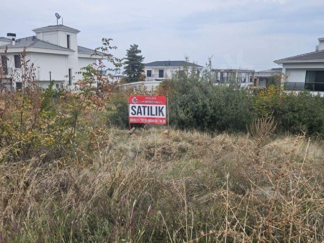 AYŞAHTAN BAŞKARCIDA HARİKA KONUMDA SATILIK 624M2 VİLLALIK ARSA