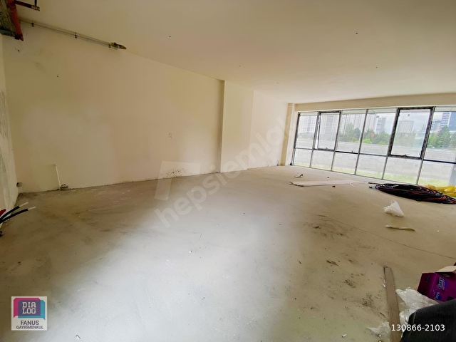 Bulvar Cepheli Göksu Park Karşsı Kiralık Ofis Büro - Görsel 4
