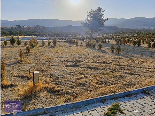 Urla Bademler En uygun fiyatlı tiny parkta altyapılı 220 m² - Görsel 9