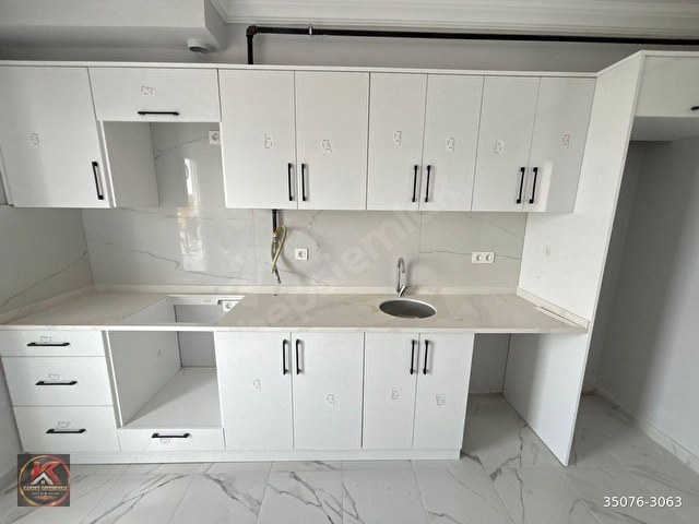 ÖN CEPHE DENİZ MANZARALI 2+1 SATILIK DAİRE | KARDEŞ GAYRİMENKUL - Görsel 12