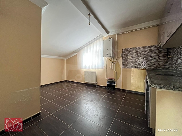 DİRECTTEN EMİROĞLU CADDESİNDE, KATTA, GENİŞ FERAH M2 ODA KULLANIMINA SAHİP, 2+1 DAİRE!! - Görsel 15