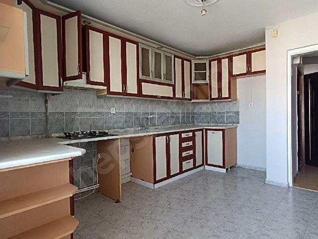 Torbalı Ertuğrul Mahallesi’nde Kiralık 3+1 Daire - Görsel 6