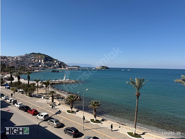 Şehrin Kalbinde Çatı Dubleksi | Deniz Manzaralı - Görsel 25