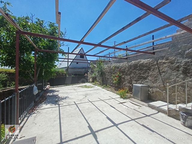 İNCESU HAMURCUDA MANZARALI SATILIK MÜSTAKİL EV VE 499 m2 ARSASI - Görsel 17