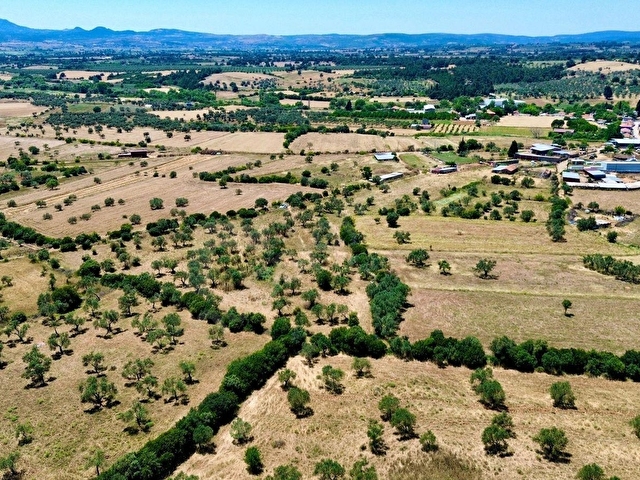 EZİNE PAZARKÖYDE RESMİ YOLA CEPHELİ 6.700m2 DÜM DÜZ TARLA - Görsel 20