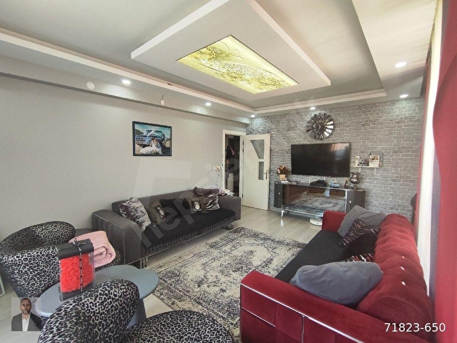 Karakaş Emlaktan Çamlıca Mahallesi Dayıbey sokakta satılık 2+1 daire 100m²kat 3  özel garajlı